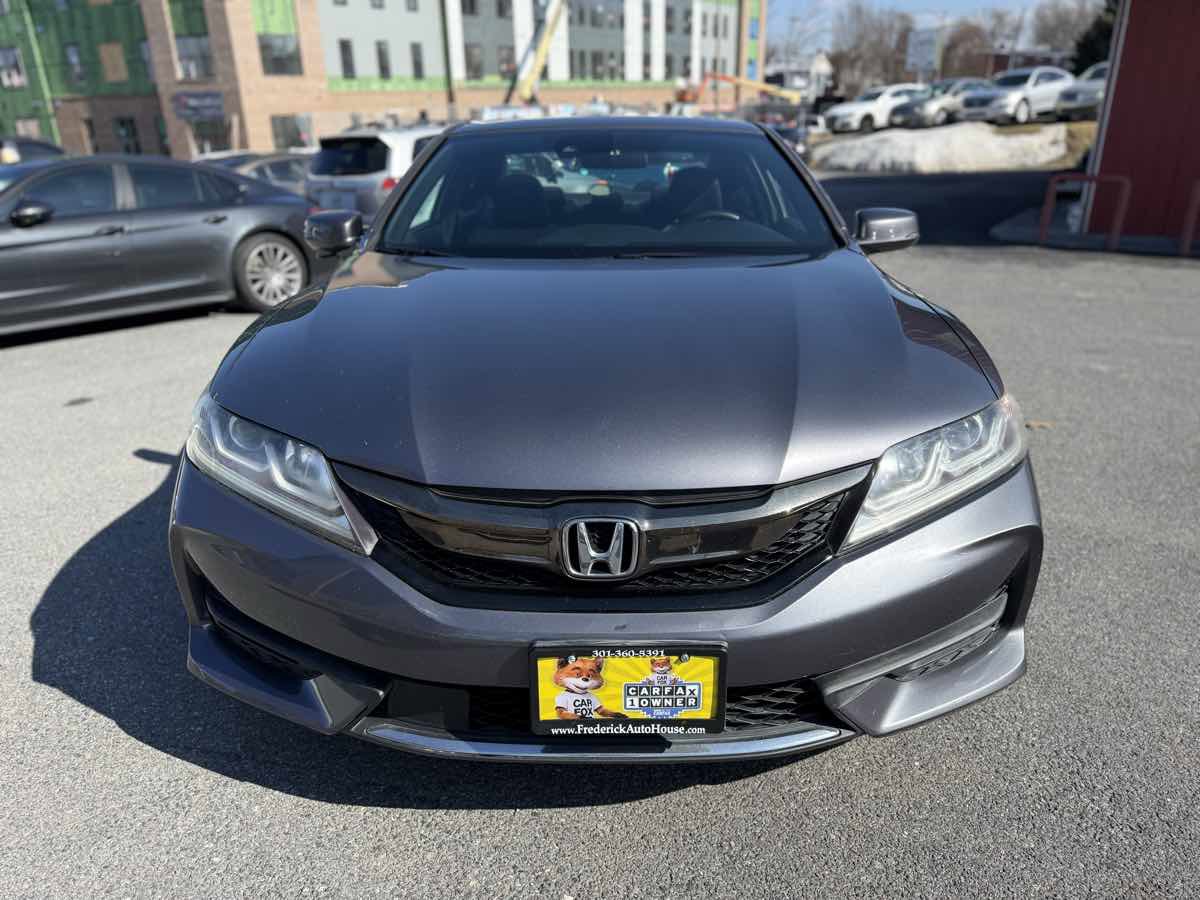 Used 2016 Honda Accord EX image 2