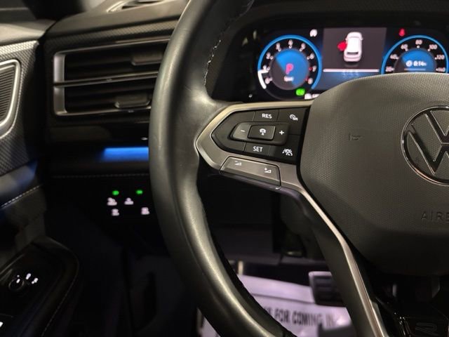 Used 2024 Volkswagen Atlas Cross Sport SEL R-Line image 12