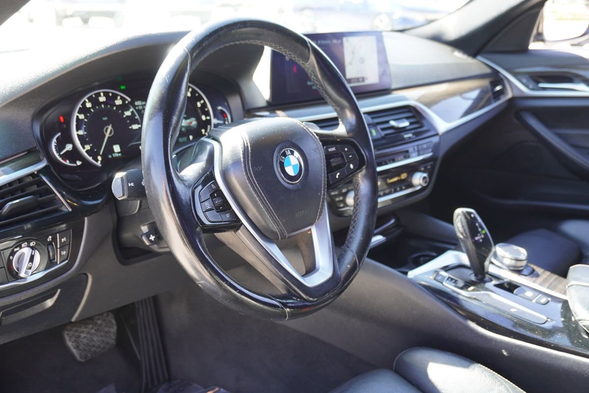 Used 2018 BMW 530i RWD image 26