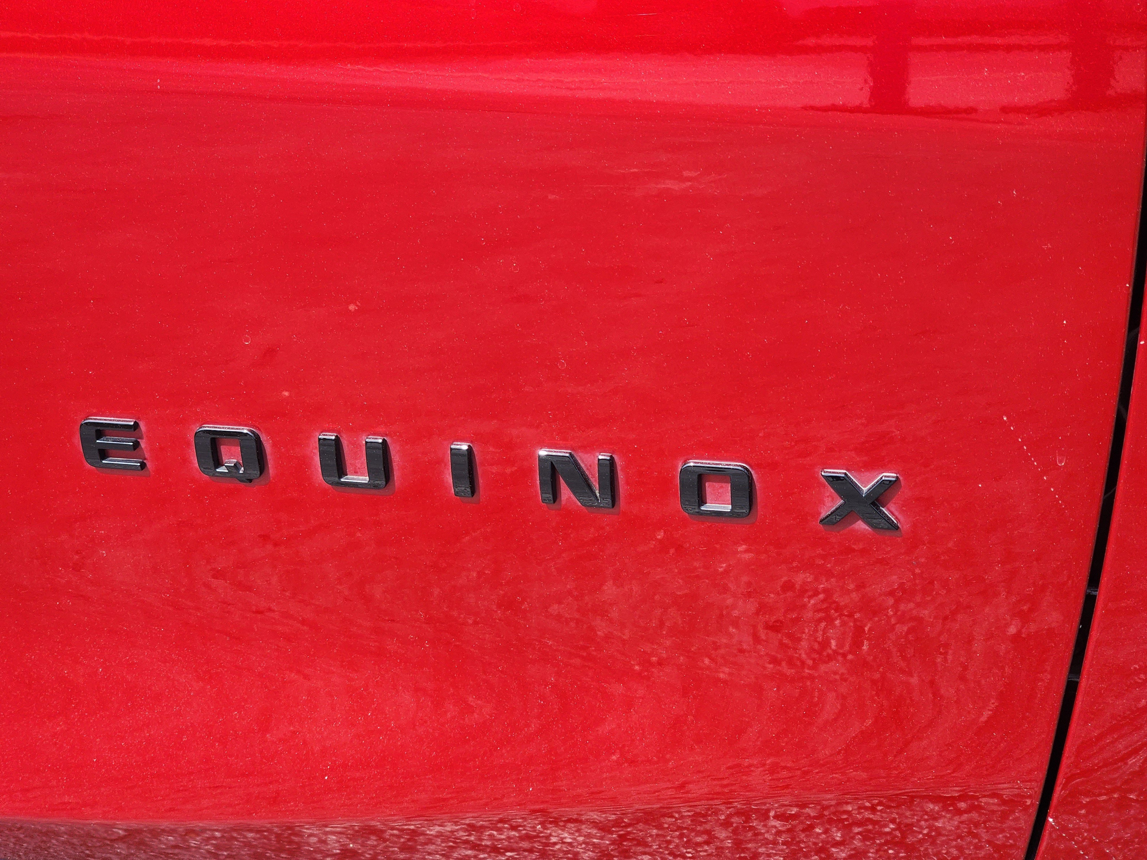 Used 2022 Chevrolet Equinox RS w/ RS Leather Package image 7