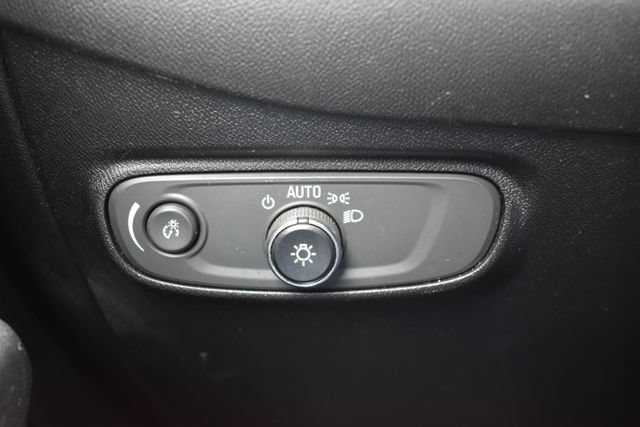 Used 2019 Chevrolet Equinox LT AWD/4WD image 21