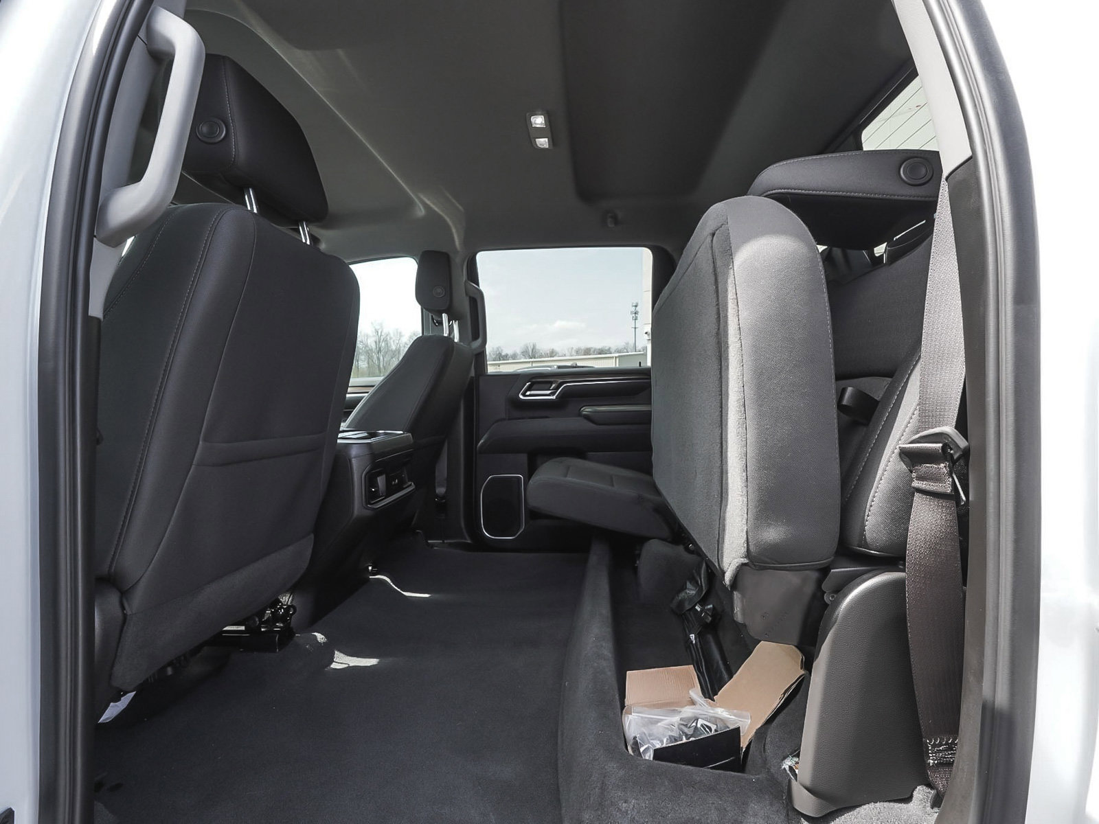 Used 2024 Chevrolet Silverado 2500 LT w/ Texas Edition image 32