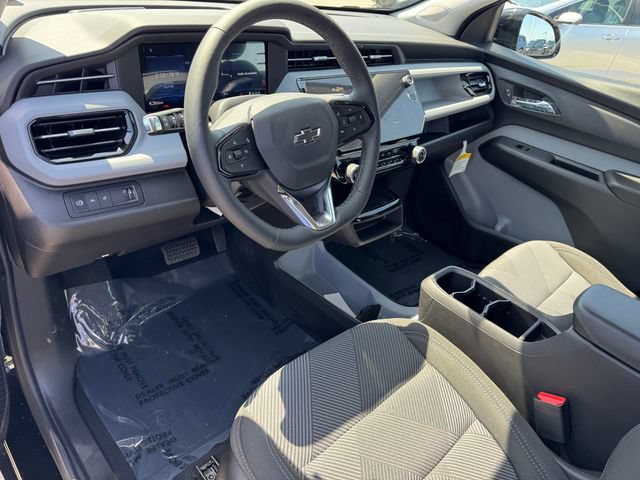 New 2027 Chevrolet Bolt LT w/ Comfort Package FWD image 12