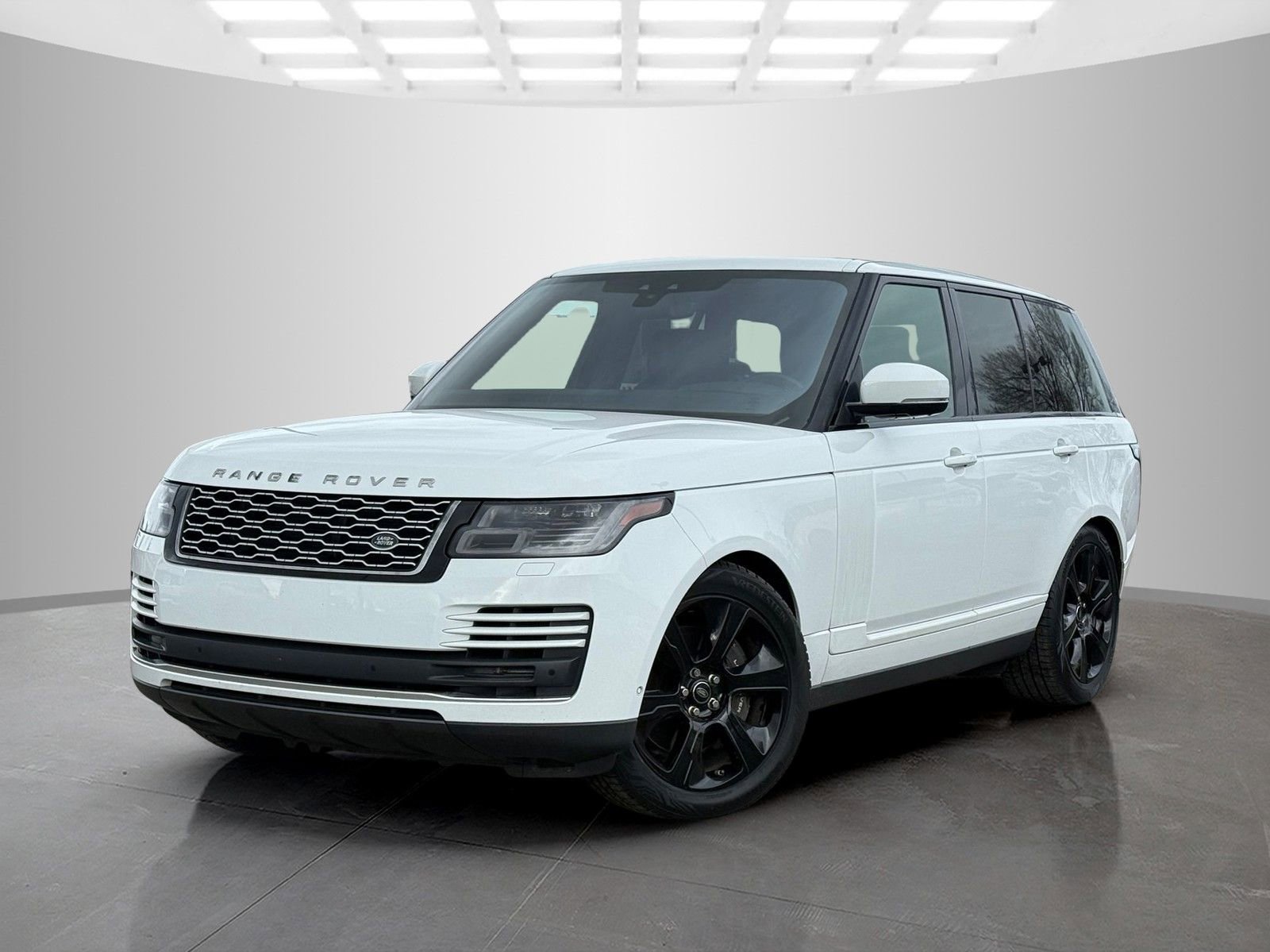 Used 2020 Land Rover Range Rover HSE image 1