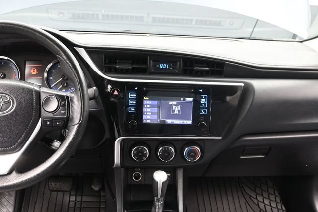 Used 2019 Toyota Corolla L FWD image 22