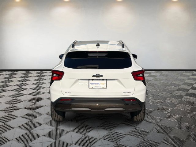 Used 2025 Chevrolet Trax ACTIV w/ Driver Confidence Package FWD image 7