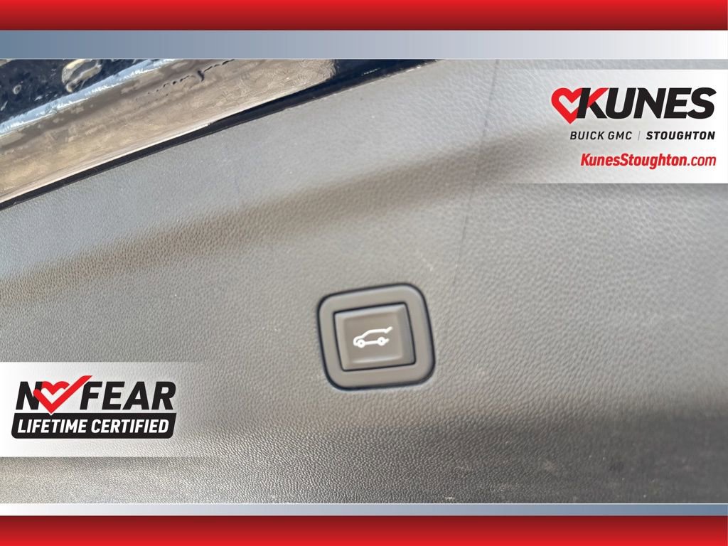 Used 2023 Chevrolet Tahoe RST w/ Luxury Package AWD/4WD image 20