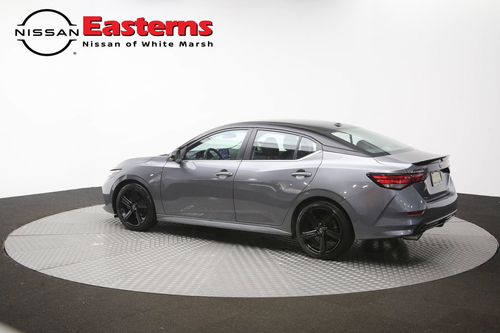 Used 2023 Nissan Sentra SR w/ Midnight Edition Package FWD image 60