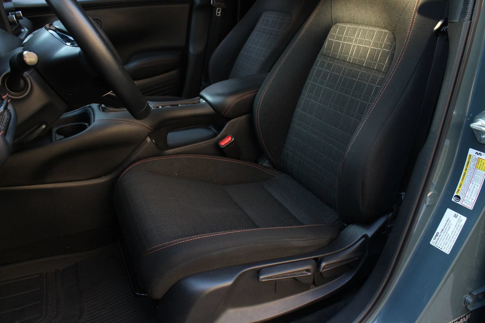 Used 2023 Honda HR-V Sport image 17