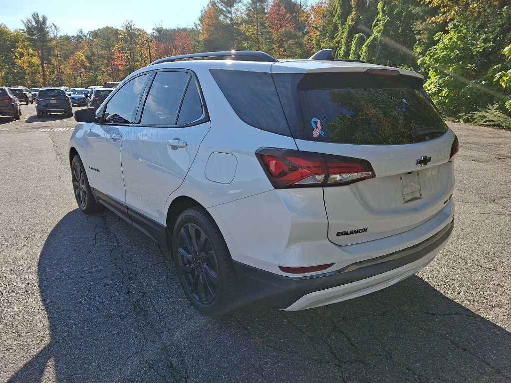 Used 2022 Chevrolet Equinox RS w/ RS Leather Package AWD/4WD image 5