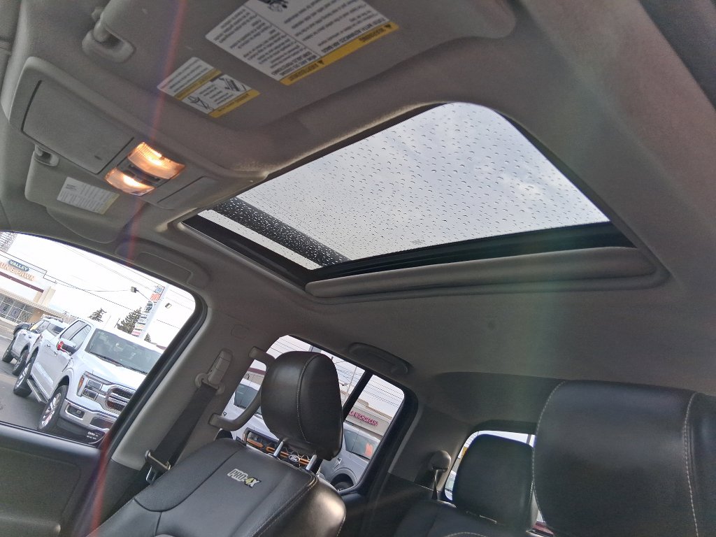 Used 2015 Nissan Frontier PRO-4X w/ Pro-4x Luxury Package image 13