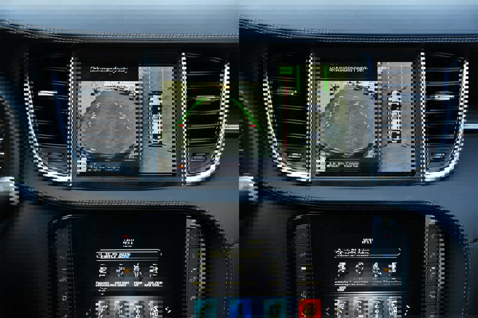 Used 2024 INFINITI QX55 Essential w/ Accent Package image 14