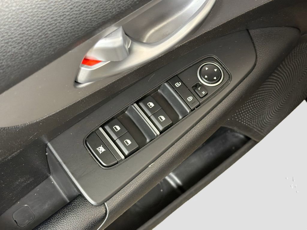 Used 2023 Kia Forte LX FWD image 19