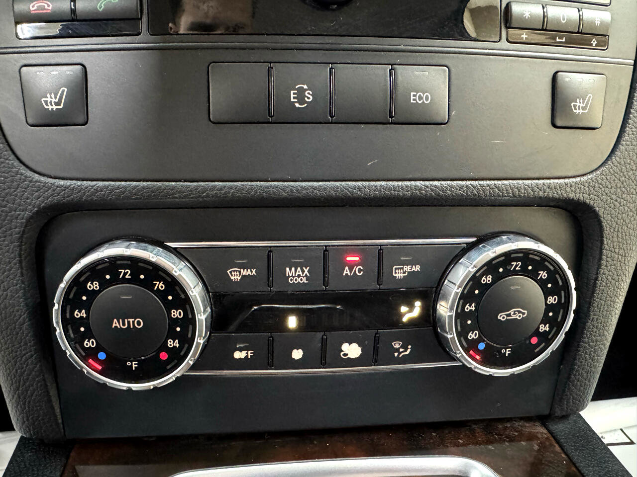 Used 2014 Mercedes-Benz GLK 350 2WD image 27