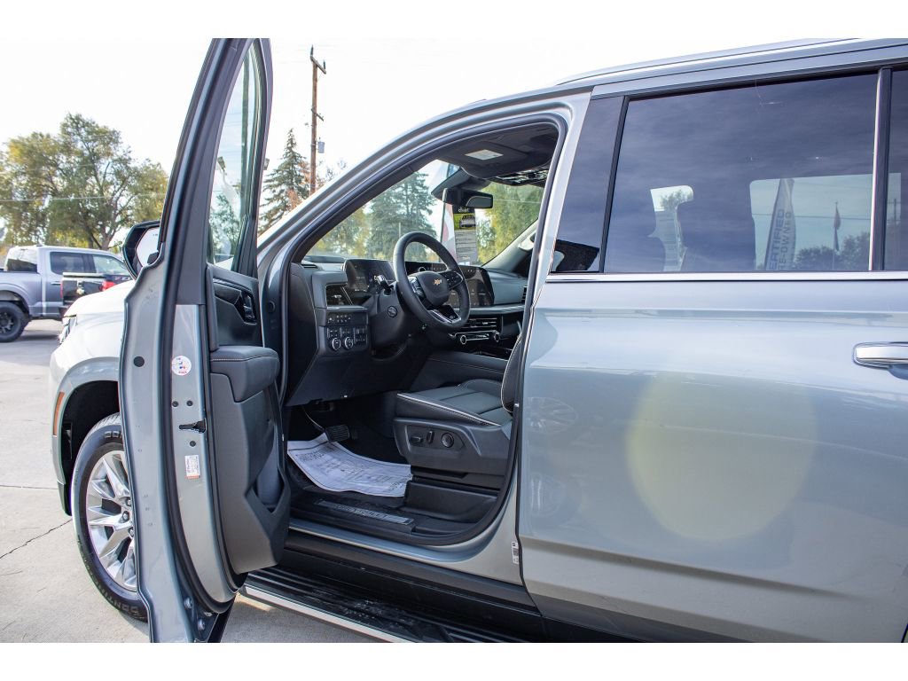 New 2026 Chevrolet Tahoe Premier w/ Sun And Tow Package image 13