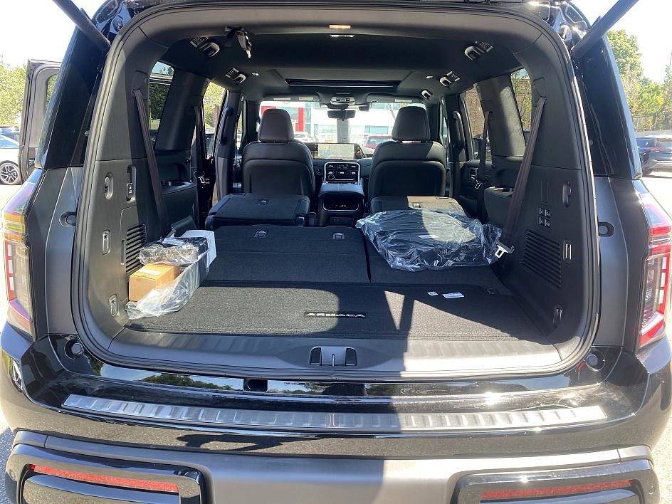 New 2026 Nissan Armada Platinum image 27