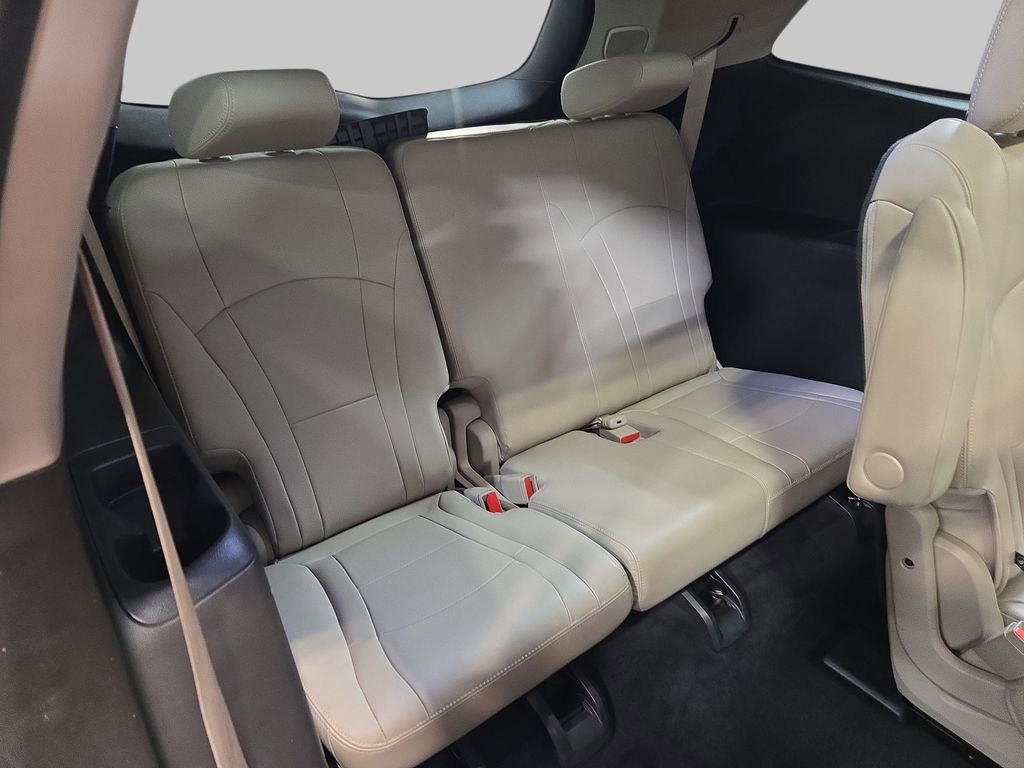 Used 2018 Buick Enclave Premium w/ Experience Buick Package image 14