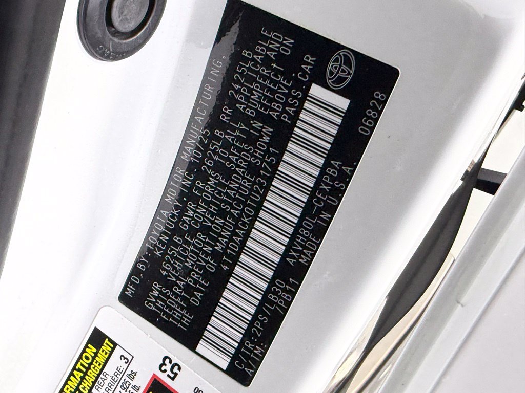 Used 2026 Toyota Camry XSE w/ Premium Plus Package FWD image 32