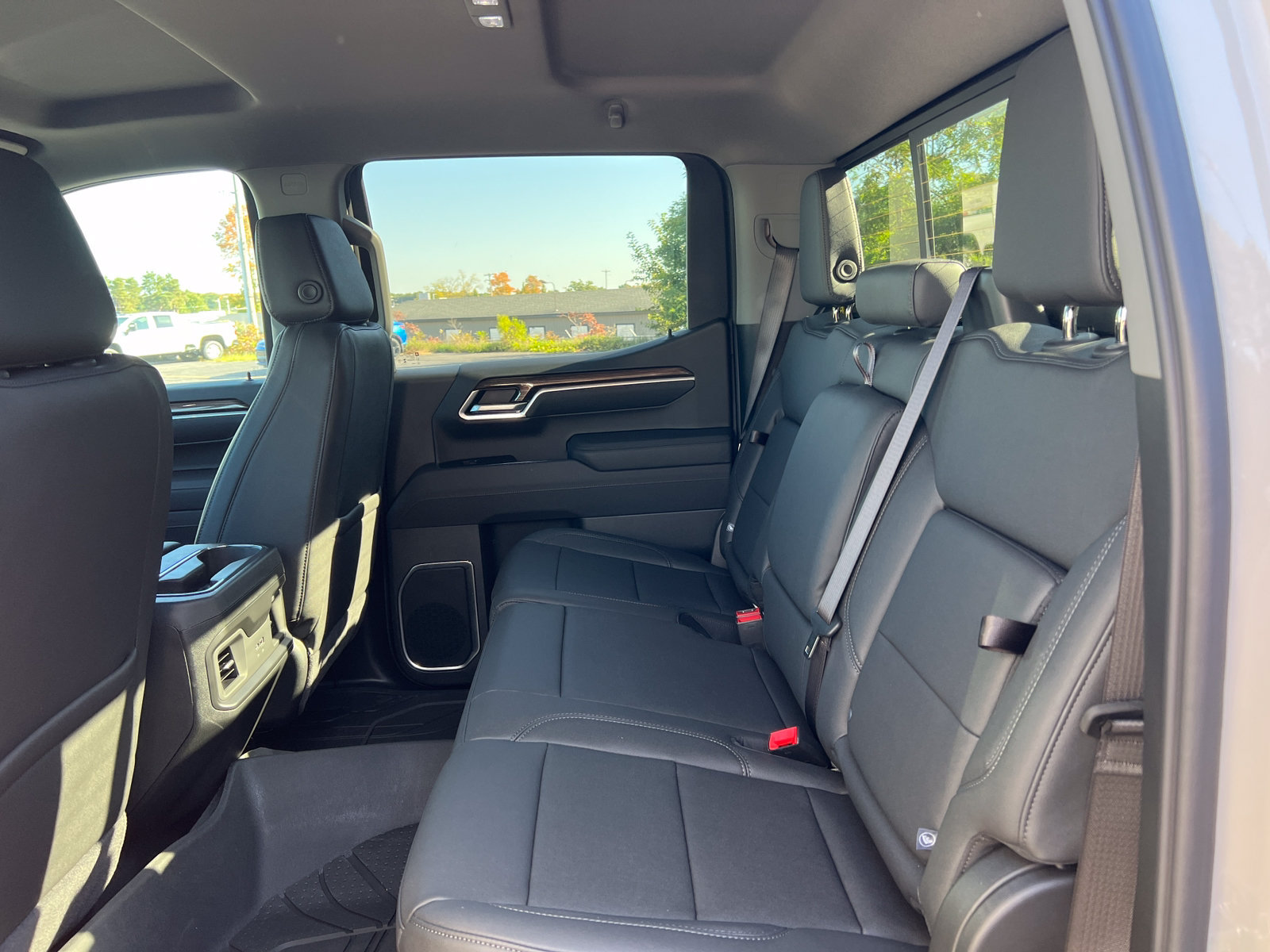 New 2026 Chevrolet Silverado 1500 RST w/ RST All Star Premium Package AWD/4WD image 5