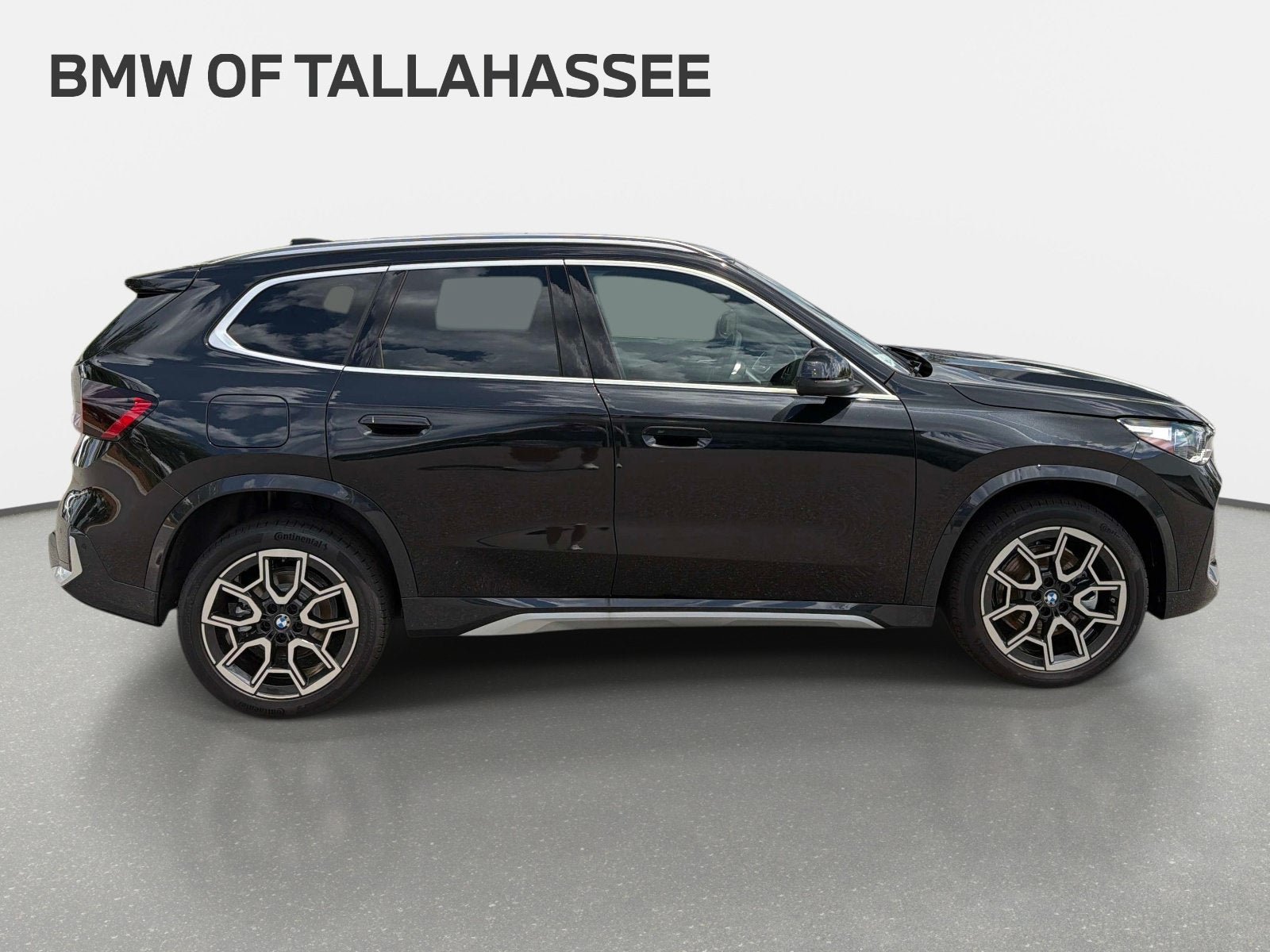 New 2026 BMW X1 xDrive28i w/ Convenience Package AWD/4WD image 4