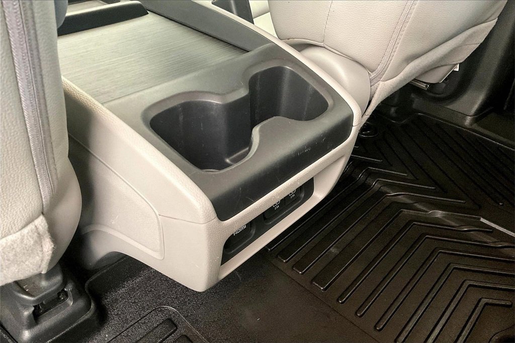 Used 2019 Honda Odyssey EX-L image 34