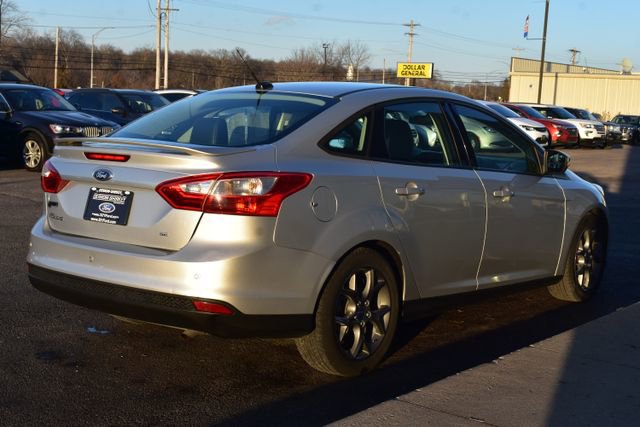 Used 2014 Ford Focus SE w/ Equipment Group 201A image 6