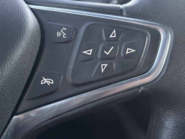 Used 2018 Chevrolet Equinox LT image 19