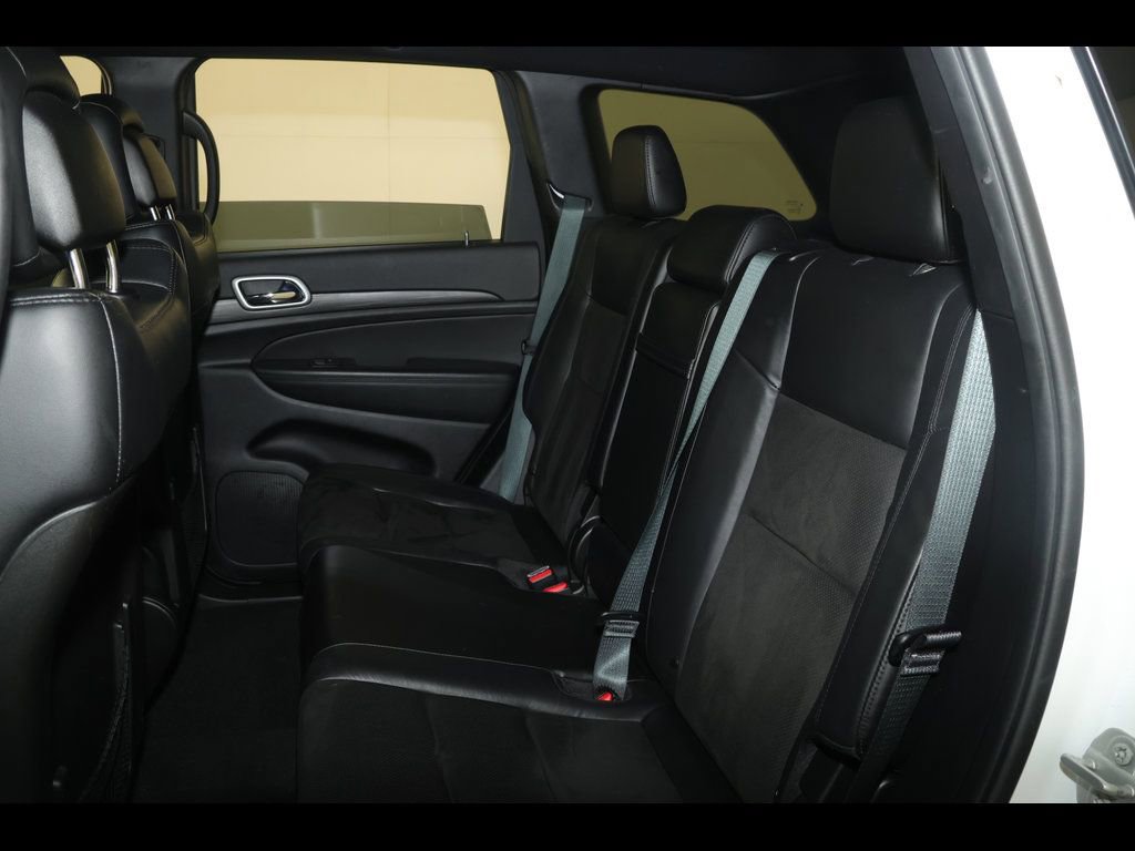 Used 2022 Jeep Grand Cherokee Laredo X image 29