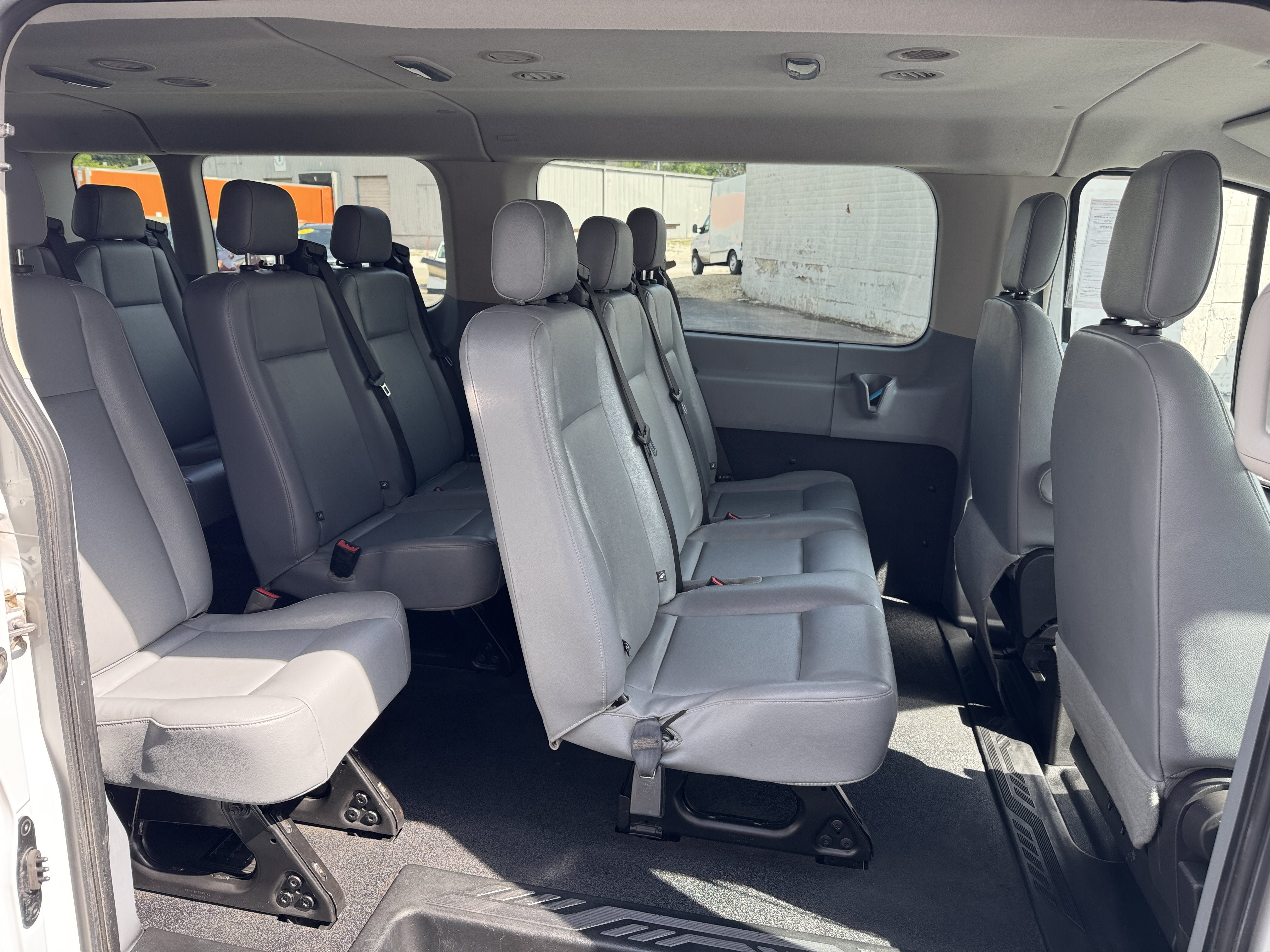 Used 2016 Ford Transit 350 XL RWD image 22