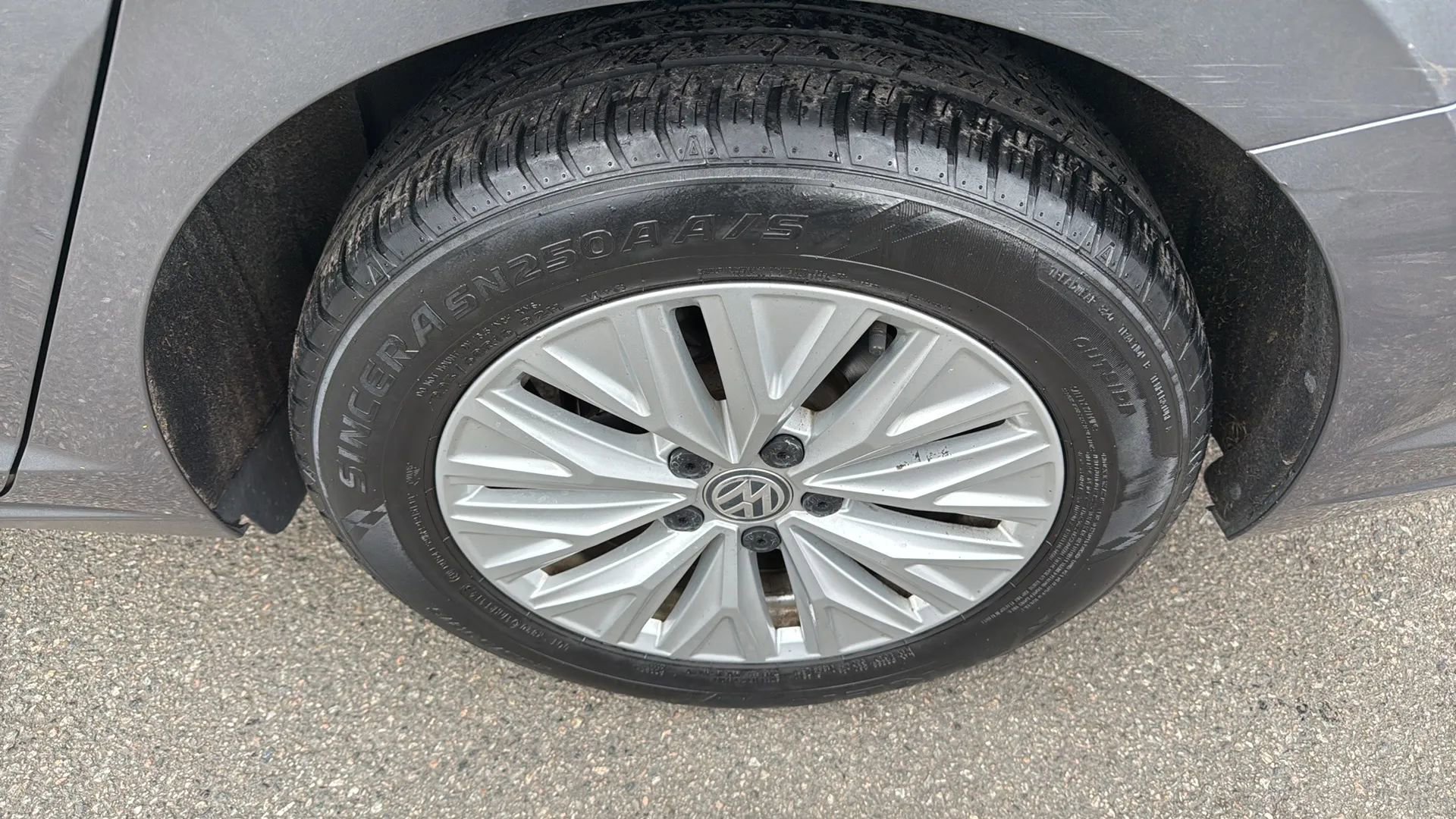 Used 2019 Volkswagen Jetta S w/ Driver Assistance Package image 9