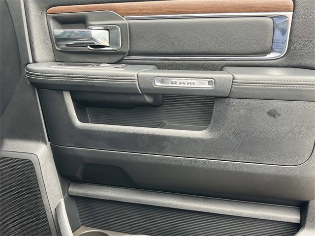 Used 2016 RAM 2500 Laramie image 23