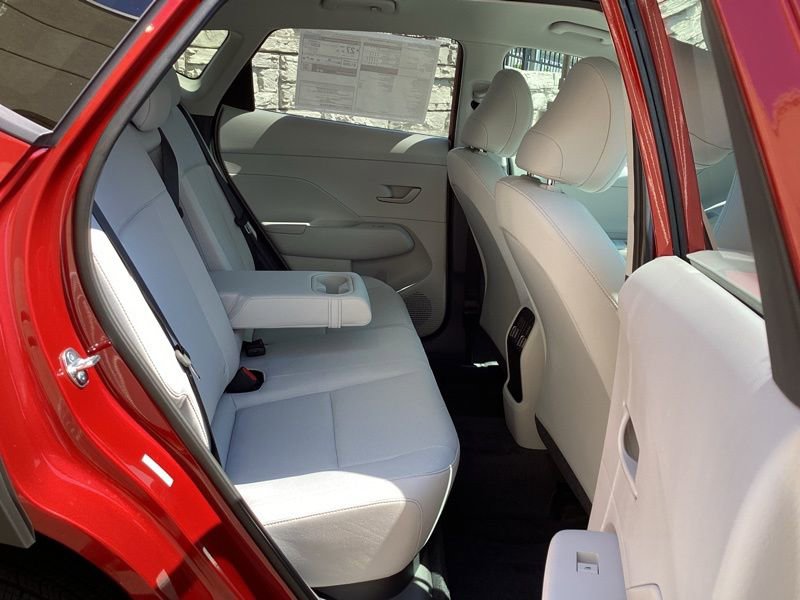 New 2025 Hyundai Kona SEL image 14