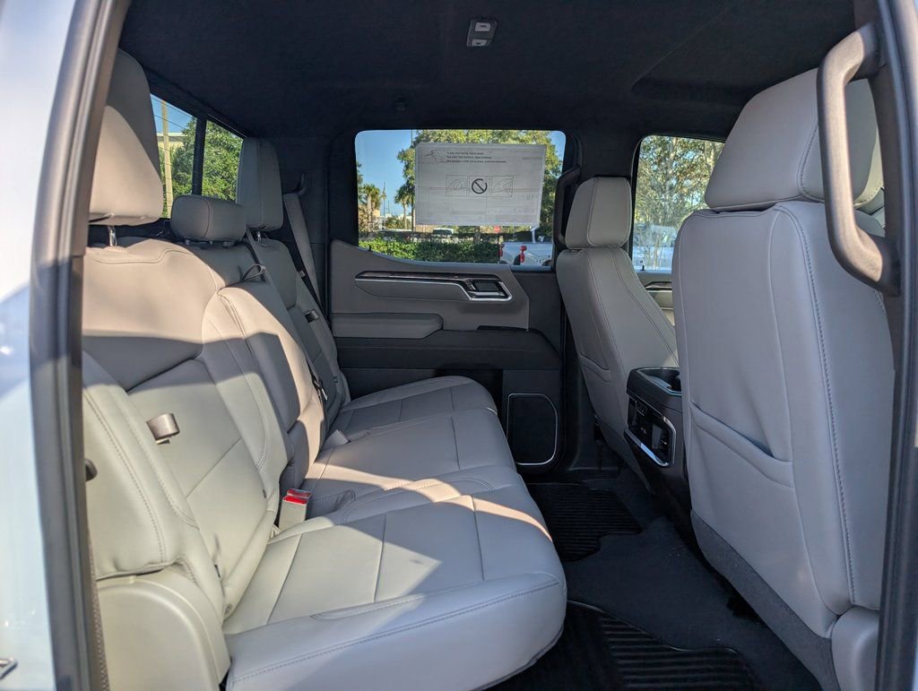 New 2026 Chevrolet Silverado 1500 LTZ w/ Technology Package RWD image 17