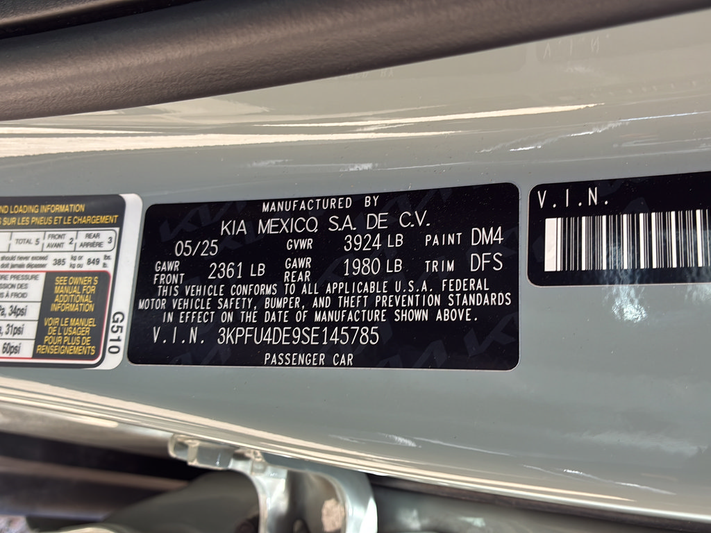 Used 2025 Kia K4 EX FWD image 37