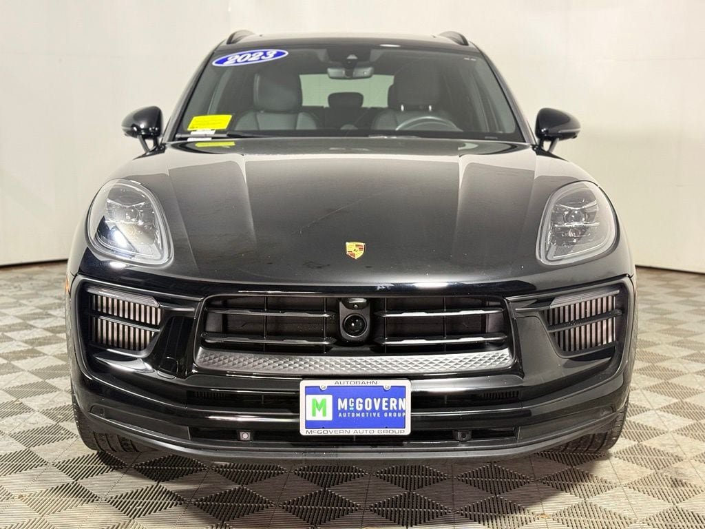 Used 2023 Porsche Macan S AWD/4WD image 10