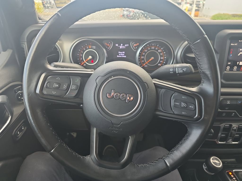Used 2022 Jeep Gladiator Sport image 13