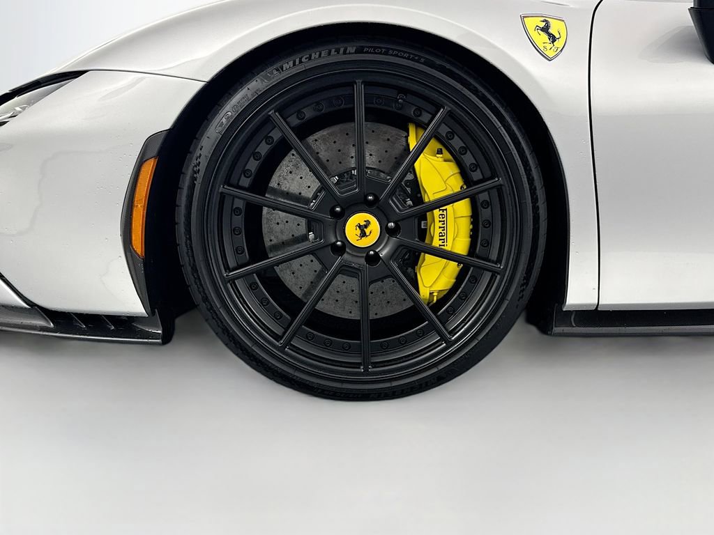 Used 2021 Ferrari SF90 Stradale image 33