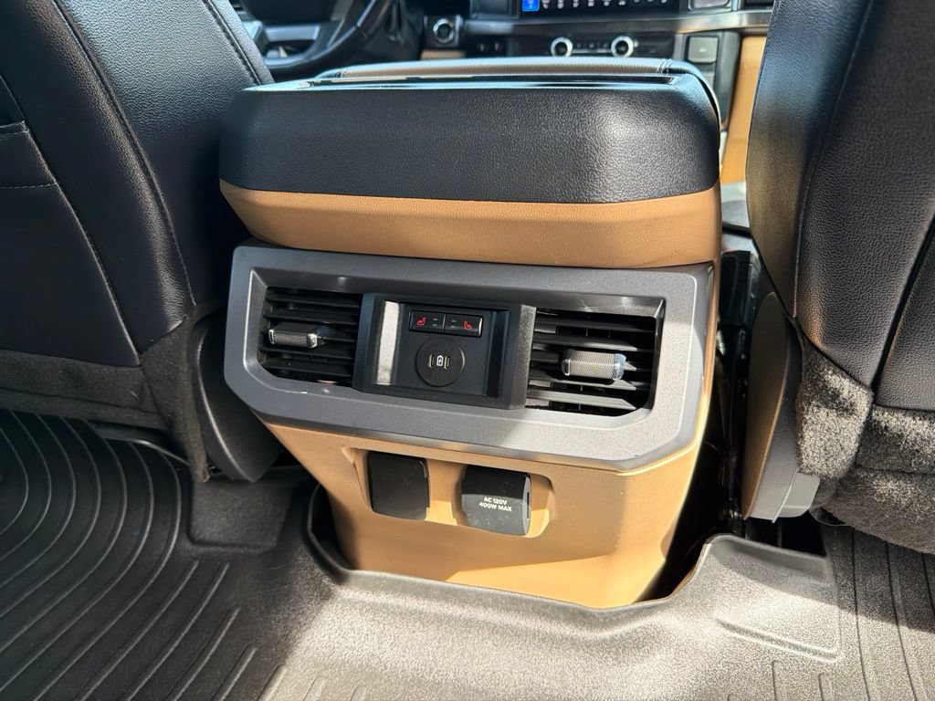 Used 2024 Ford F350 Lariat w/ Chrome Package AWD/4WD image 19