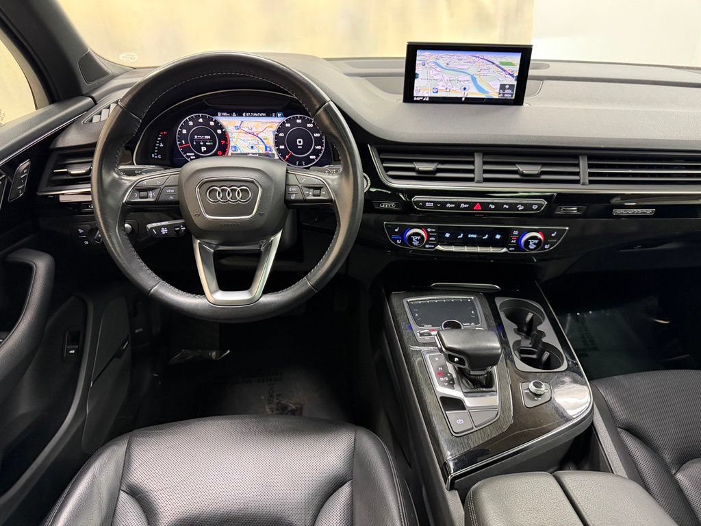 Used 2019 Audi Q7 3.0T Prestige AWD/4WD image 18