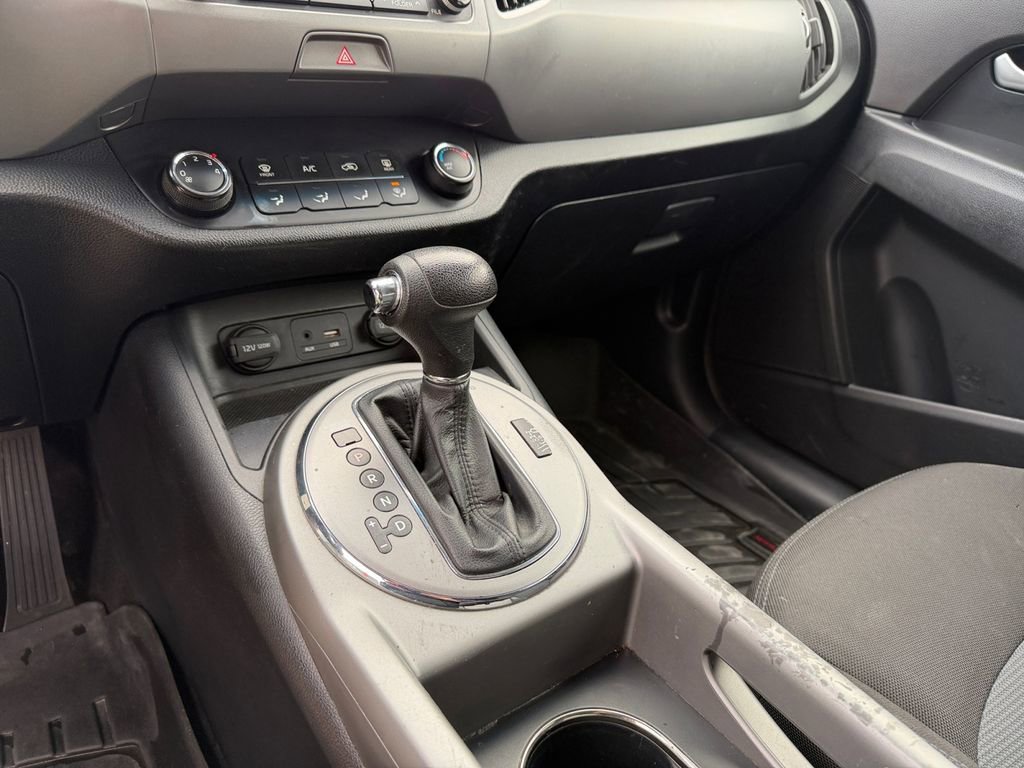 Used 2016 Kia Sportage LX image 21