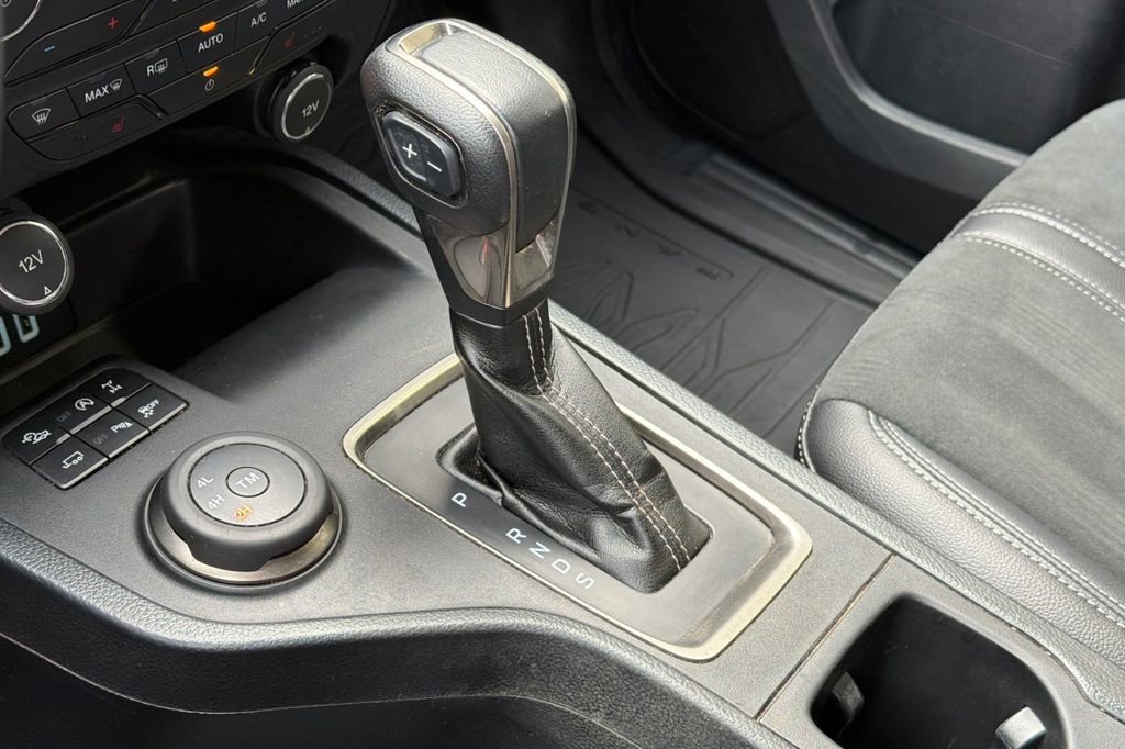 Used 2021 Ford Ranger Lariat w/ Tremor Off-Road Package image 19