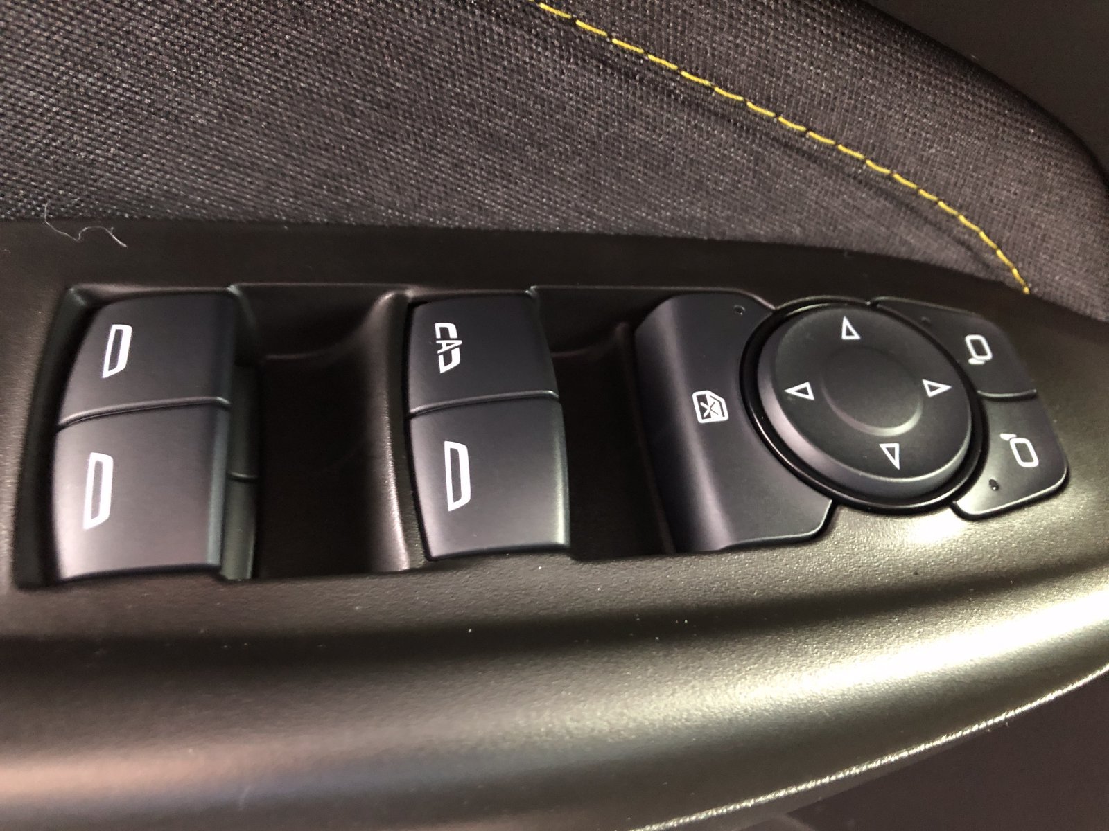 Used 2025 Chevrolet TrailBlazer ACTIV w/ Convenience Package FWD image 38