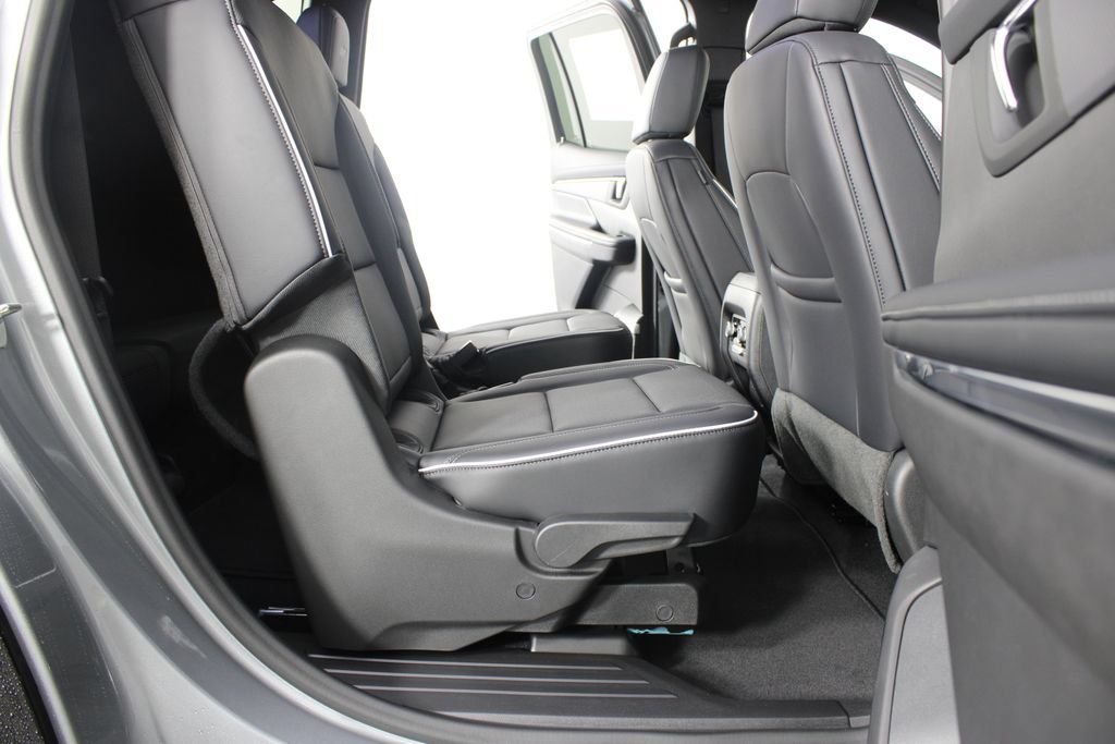 New 2027 Buick Enclave Sport Touring FWD image 21