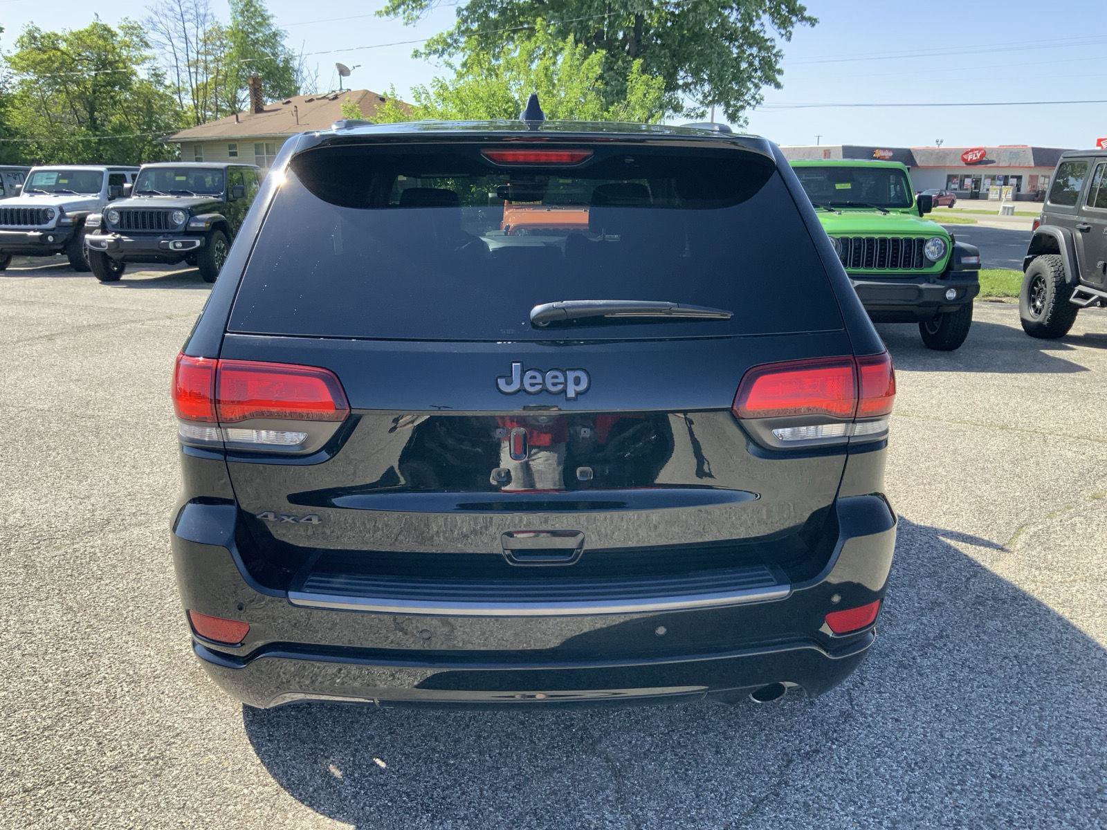 Used 2021 Jeep Grand Cherokee Limited w/ Quick Order Package 28K 80th AWD/4WD image 10