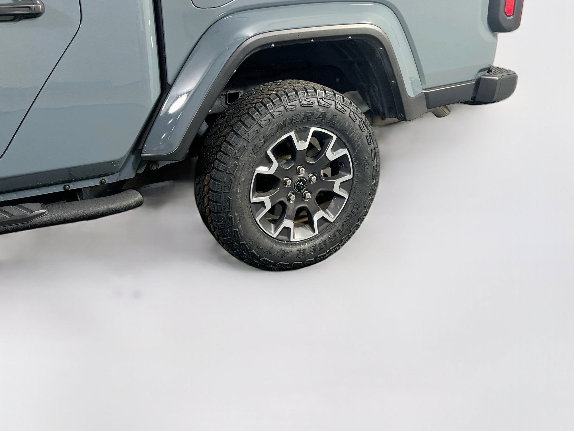 Used 2024 Jeep Gladiator Sport w/ Premium Package AWD/4WD image 29