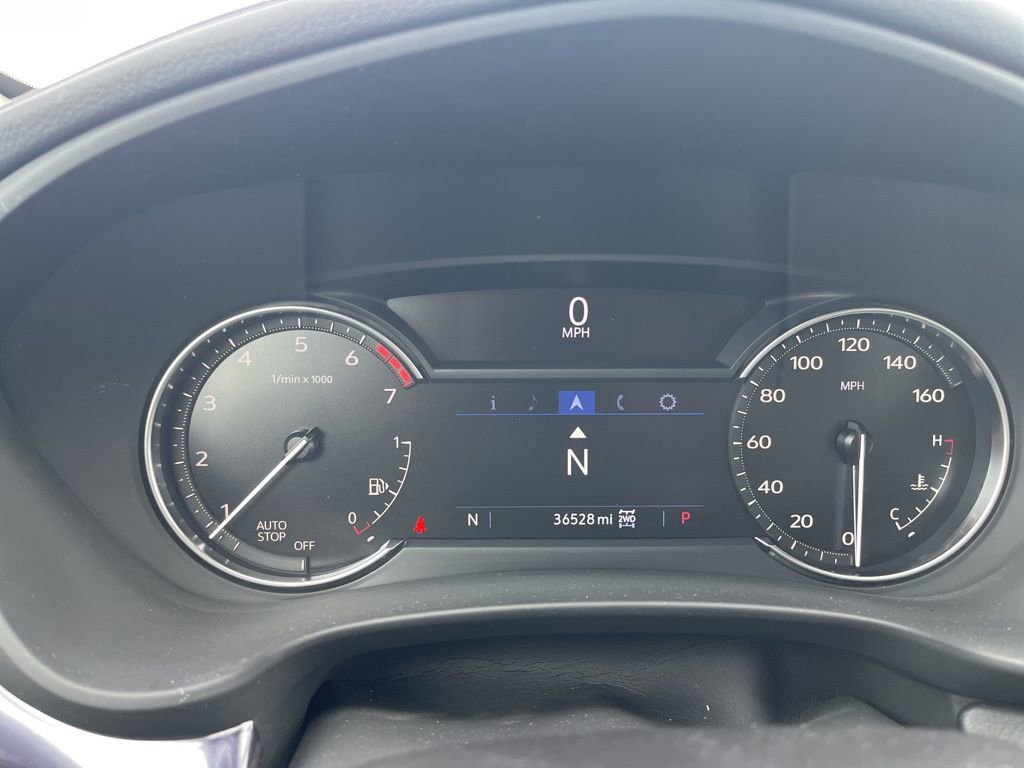 Used 2023 Cadillac XT4 Luxury AWD/4WD image 18