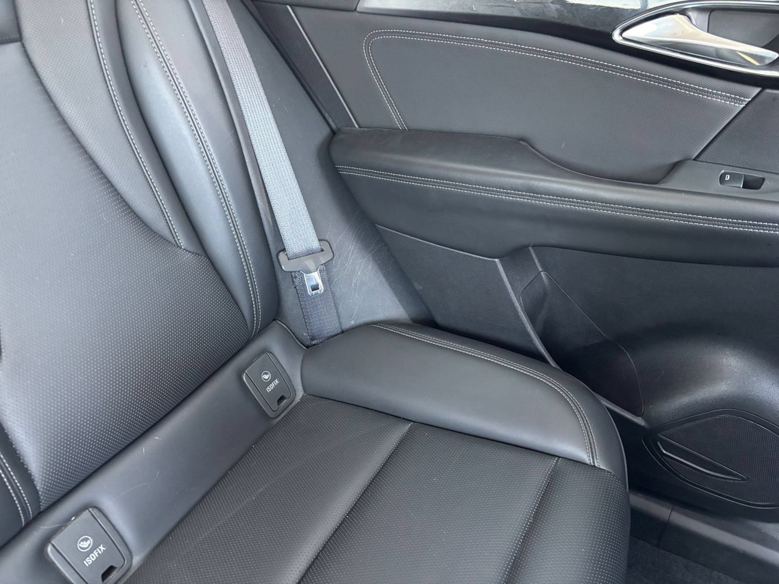 Used 2024 Buick Envision Preferred AWD/4WD image 36
