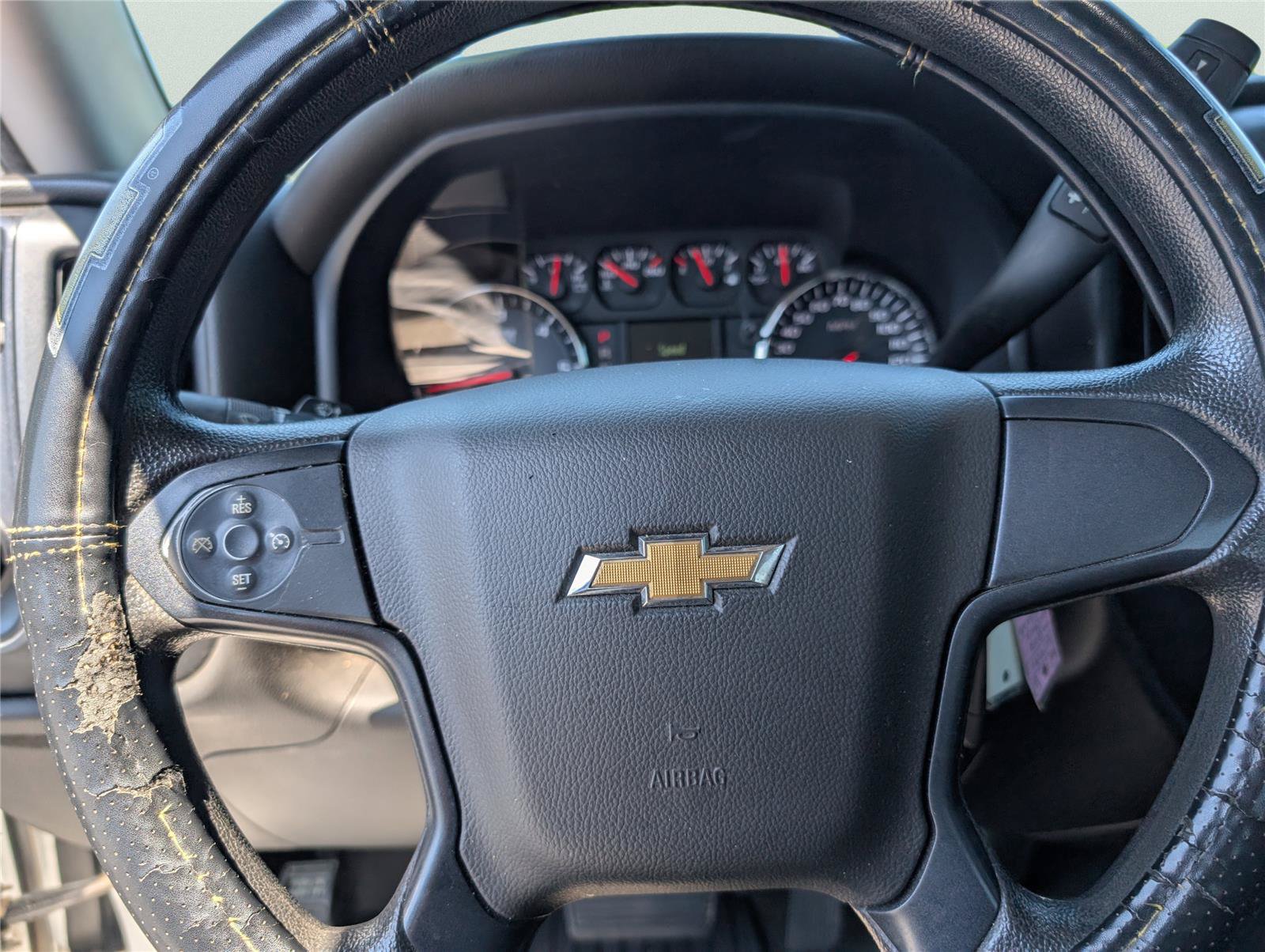 Used 2018 Chevrolet Silverado 1500 Custom w/ Custom Value Package RWD image 17