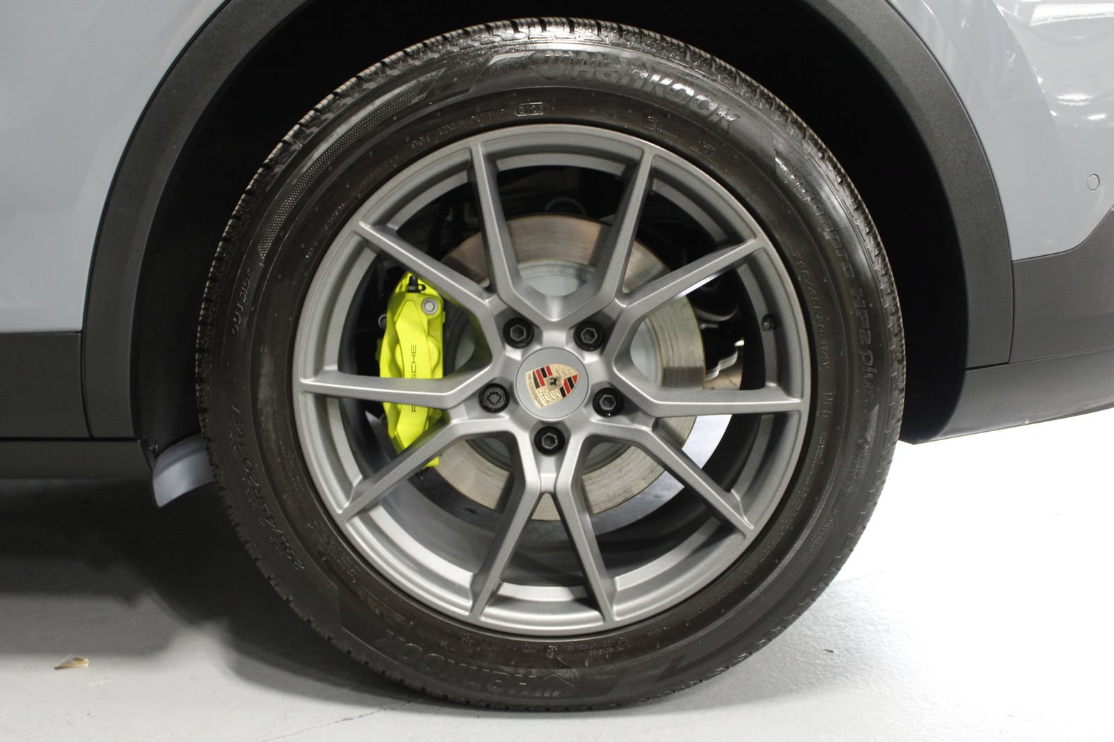 New 2026 Porsche Cayenne E-Hybrid AWD/4WD image 23