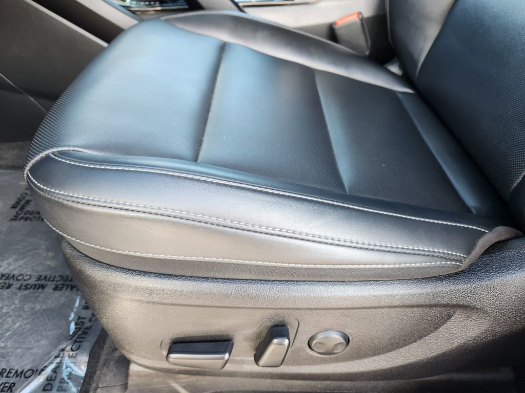 Used 2025 Kia Telluride S AWD/4WD image 16